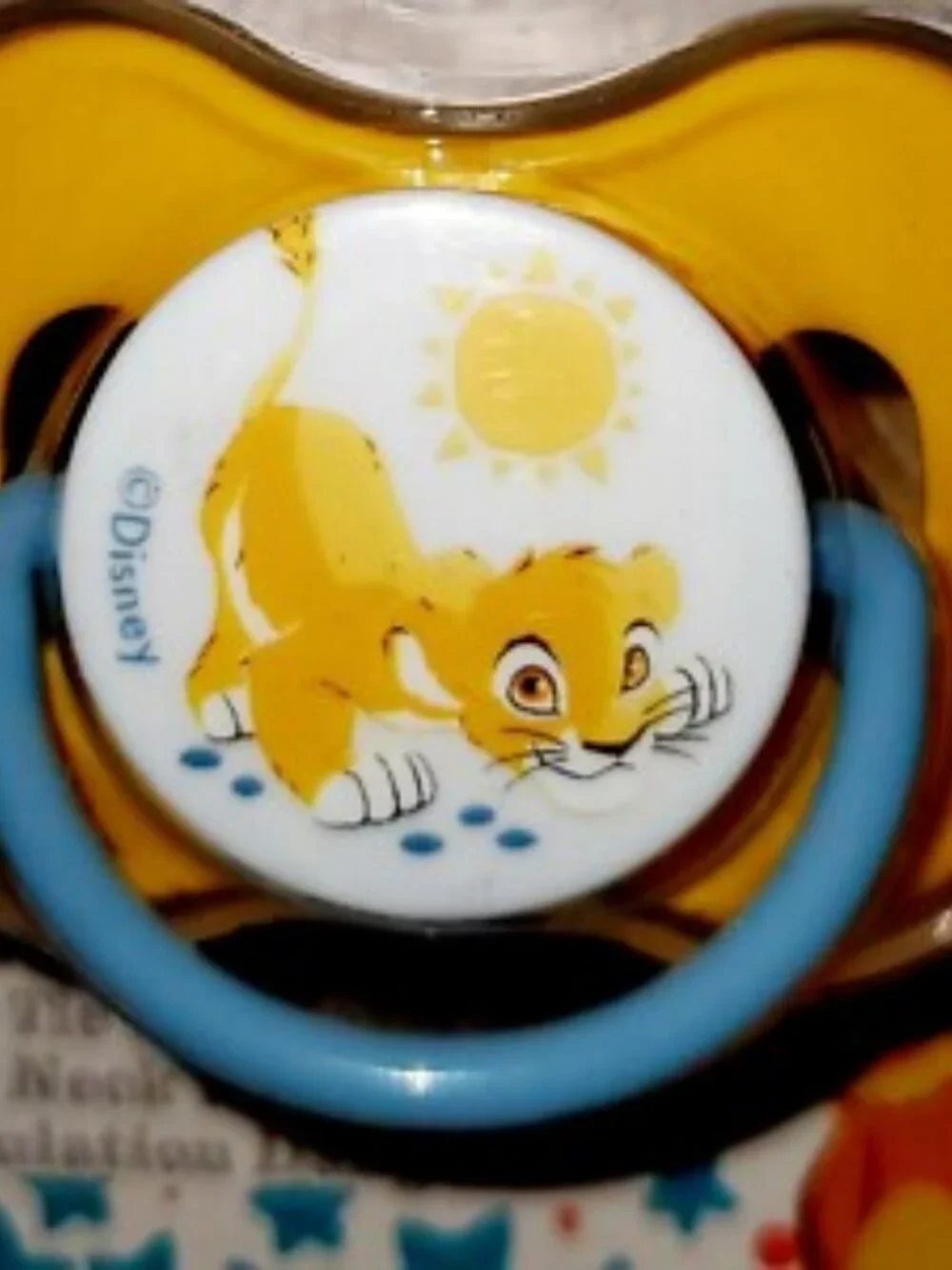 Disney Baby Lion King 2-pack Pacifiers W/cover in Box